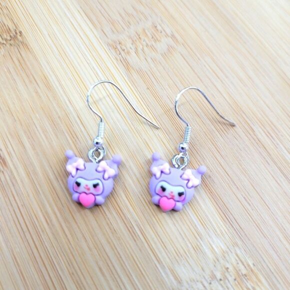 2/$20 Brand New Handmade Kurumi Heart Earrings - Picture 1 of 3